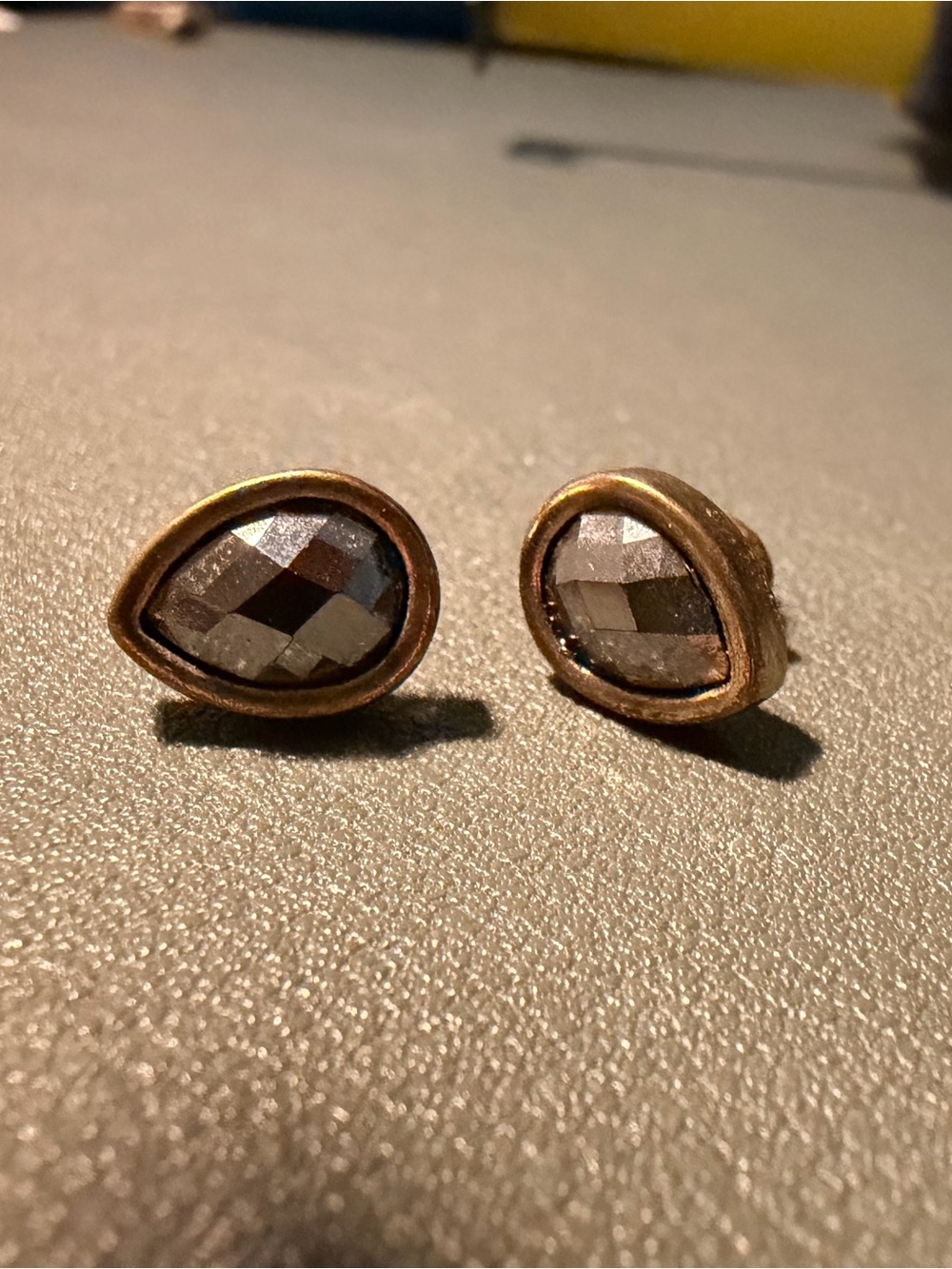 Gold Teardrop Petite Hematite-like Stud Earrings - Unbranded